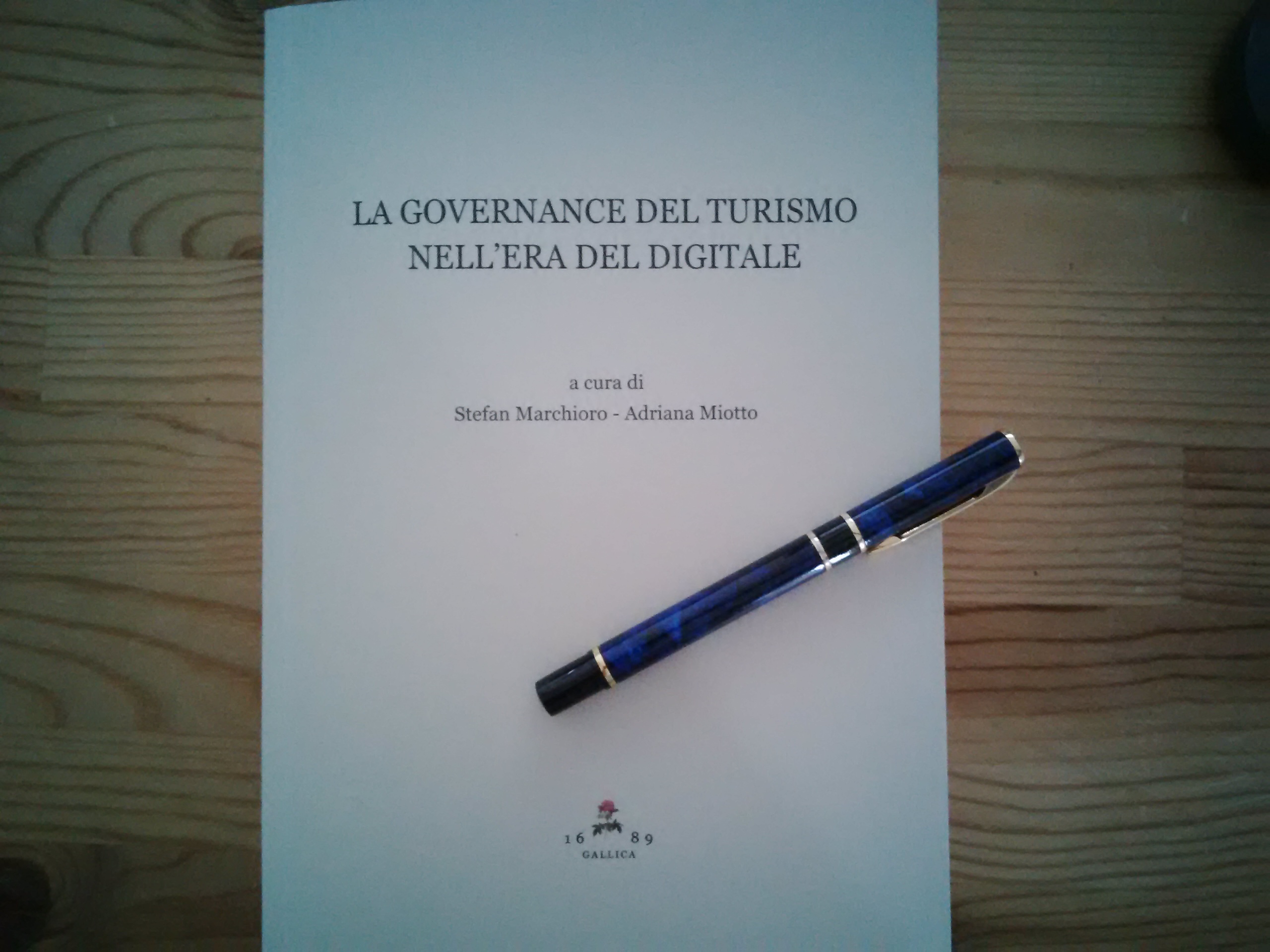 Copertina libro Stefan Marchioro La governance del turismo